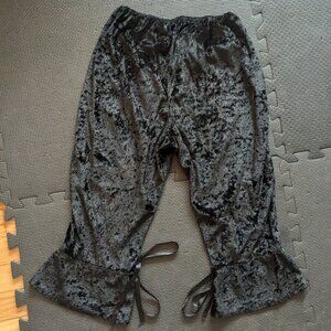 90s crushed velvet bloomers XS S vintage black knee length punk alt goth grunge